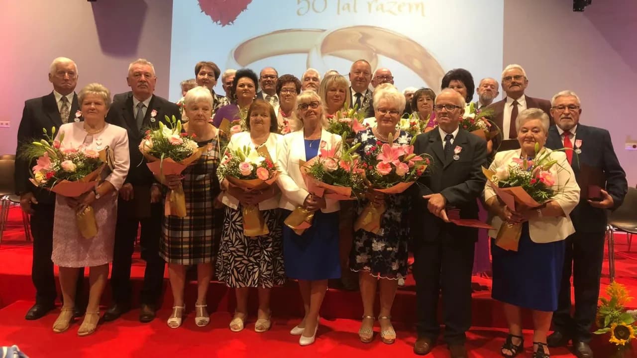 50 lat po ślubie – poznaj znaczenie złotych godów i tradycje