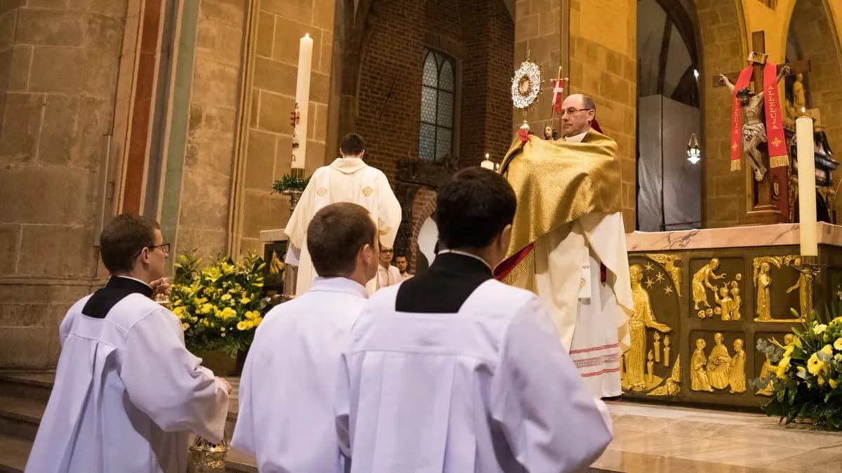 Czy musisz iść do kościoła w drugi dzień świąt wielkanocnych? Zobacz zasady