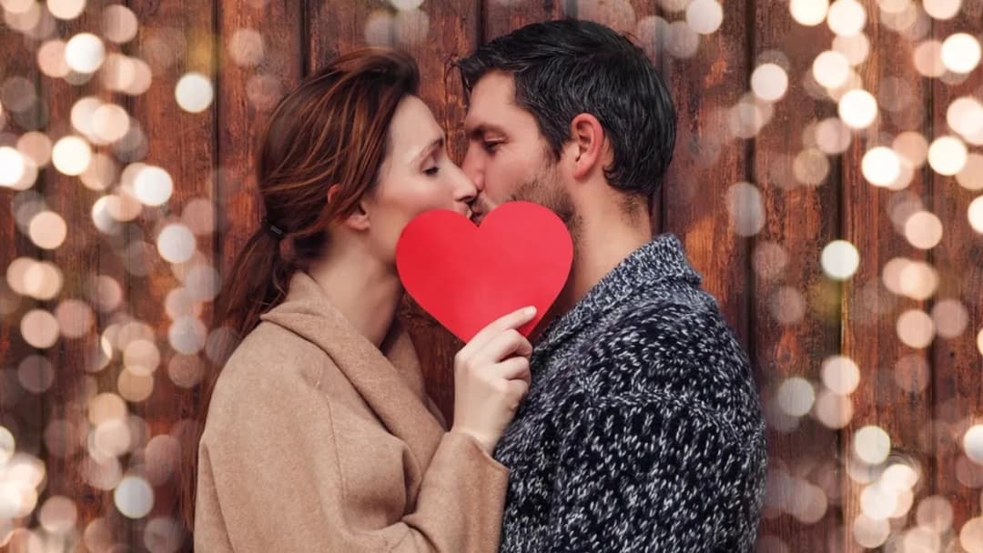 Wszystko czego pragnę w te święta – odkryj tajemnice świątecznego romansu