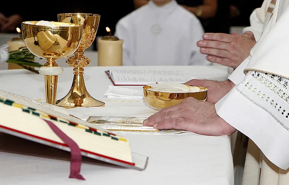 Komunia w kościele anglikańskim: najważniejsze fakty o sakramencie