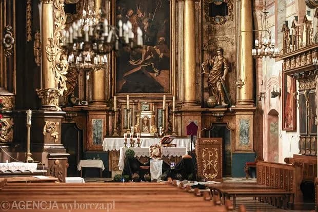 Czy 3 maja trzeba iść do kościoła? Sprawdź aktualne wymagania kościelne