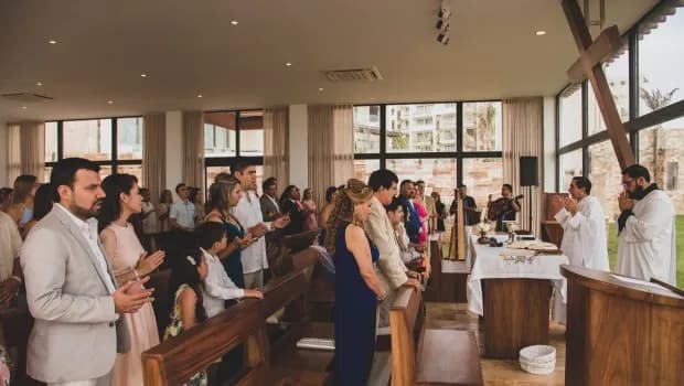 Czy niechodzenie do kościoła to grzech: poznaj stanowisko Kościoła i wyjątki