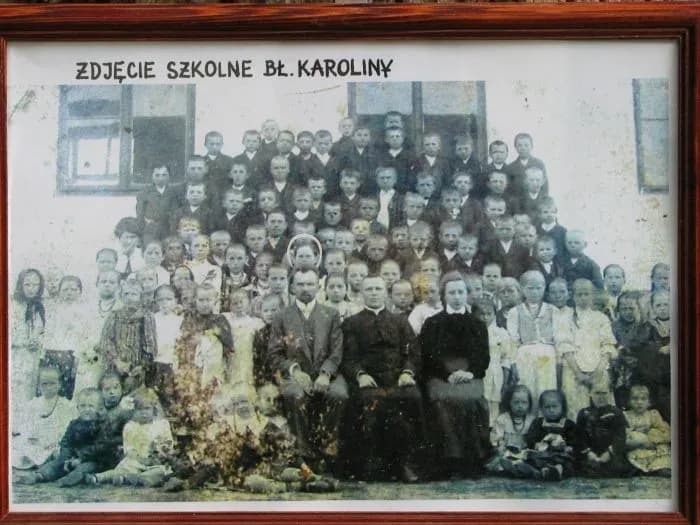 Poznaj niezwykłą historię świętości Karoliny Kózkówny i jej męczeństwa